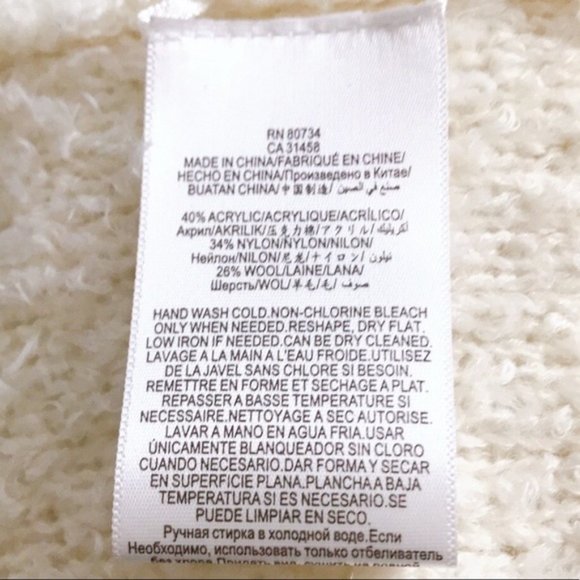 BCBGMAXAZRIA V-Neck Wool Blended Pullover Sweater - Picture 5 of 6